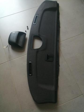 Nette hoedeplank SUBARU IMPREZA WRX (bugeye) 2000/2003 beschikbaar voor biedingen