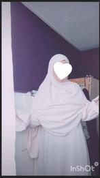 Abaya+ Khimaar nieuw Eid Outfit morgen in huis!!, Kleding | Dames, Ophalen of Verzenden, Zo goed als nieuw