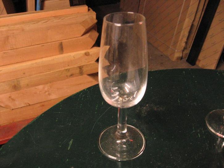 Glazen sherry/Port, Huis en Inrichting, Keuken | Servies, Gebruikt, Glas of Glazen, Overige stijlen, Glas, Ophalen of Verzenden