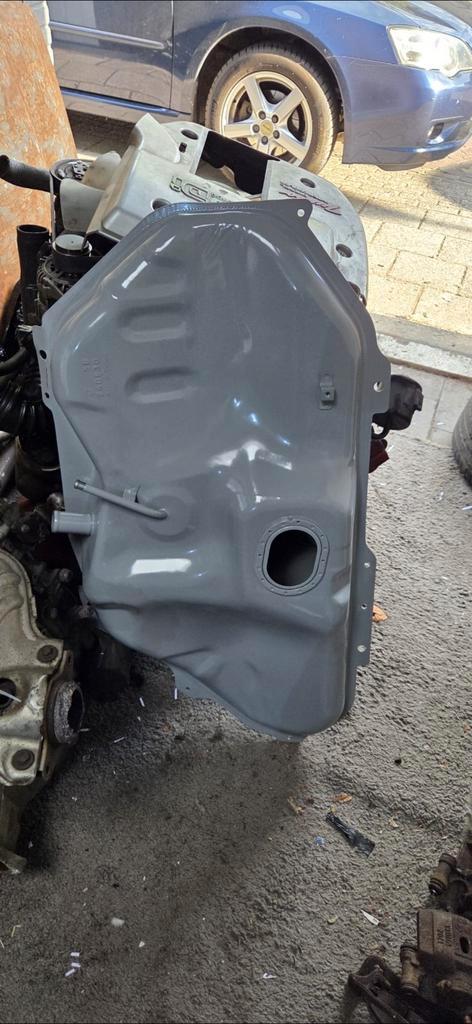 Nieuwe benzinetank Toyota Starlet 1990-1997, Auto-onderdelen, Brandstofsystemen, Toyota, Nieuw, Ophalen of Verzenden