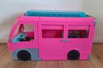 Barbie droomcamper met zwembad, Kinderen en Baby's, Speelgoed | Poppenhuizen, Ophalen, Zo goed als nieuw, Toebehoren