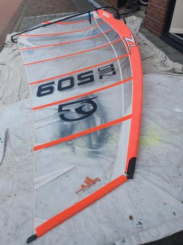 X9 MAST 490 neilpryde + 7,4 zeil. beschikbaar voor biedingen