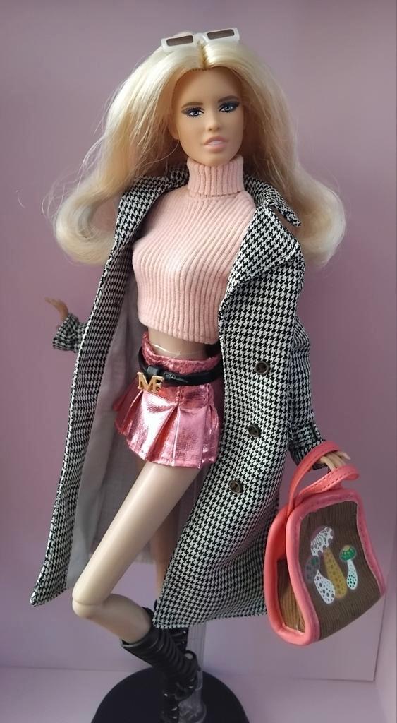 Barbie Ooak Claudia Shiffer X Mizi Boddy X Defa Lucy, Verzamelen, Poppen, Ophalen of Verzenden