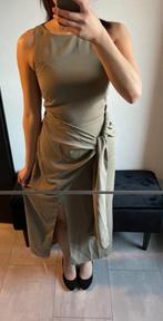 Asos olijfgroene feest jurk maat xs, Kleding | Dames, Nieuw, Ophalen of Verzenden, Maat 34 (XS) of kleiner, Asos