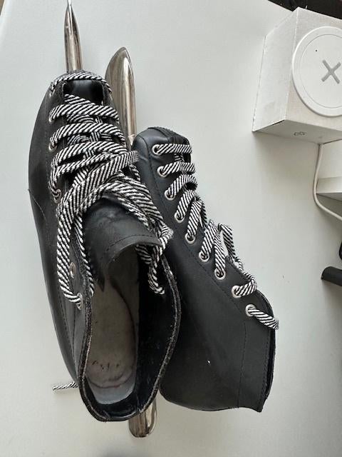 Schaatsen noren, Sport en Fitness, Schaatsen, Ophalen, Viking, Zo goed als nieuw, Noren