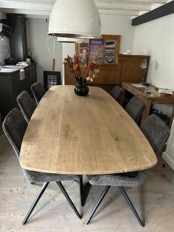 Nieuwe Deens ovale eiken eettafel 250x100cm beschikbaar voor biedingen