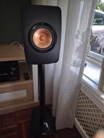 2 zwarte Dynaudio standaarden voor boekenplankspeakee, Audio, Tv en Foto, Luidsprekers, Overige typen, Zo goed als nieuw, 120 watt of meer