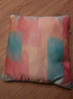 Vrolijk gekleurd kussen, Ophalen of Verzenden, Zo goed als nieuw, Vierkant