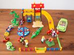 Playmobil uitgebreide Speelplaats 5568 met meerdere setjes, Kinderen en Baby's, Speelgoed | Playmobil, Ophalen of Verzenden, Zo goed als nieuw