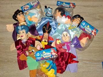 Ah Disney handpoppen beschikbaar voor biedingen