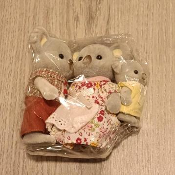 Sylvania families koala familie  beschikbaar voor biedingen