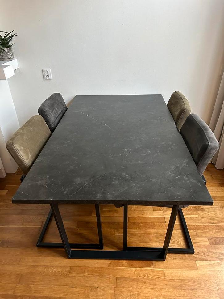 Eettafel met 4 Leenbakker Lizzy Stoelen, Huis en Inrichting, Tafels | Eettafels, Gebruikt, 50 tot 100 cm, 150 tot 200 cm, Vier personen