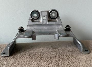 Yamaha XSR 900 Tank Mount Bracket beschikbaar voor biedingen