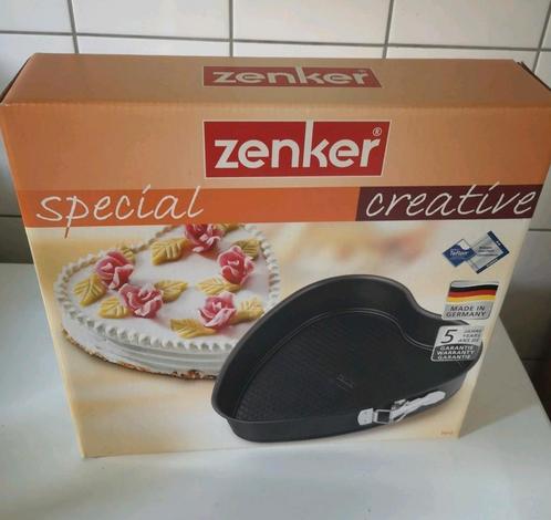 Zenker taartvorm hartvormig, Hobby en Vrije tijd, Taarten en Cupcakes maken, Nieuw, Bakvorm, Taarten, Ophalen