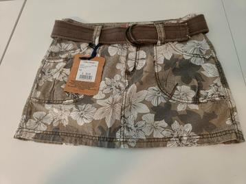 Nieuw O'Bleu rokje met riem beschikbaar voor biedingen