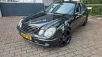 Mercedes-Benz EKLASSE 500 ELEGANCE YOUNGTIMER (bj 2002), Auto's, Mercedes-Benz, Automaat, Achterwielaandrijving, 8 cilinders, Zwart