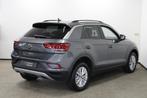 Volkswagen T-Roc 1.0 TSI Life Edition (bj 2025), Voorwielaandrijving, Stof, Gebruikt, Euro 6