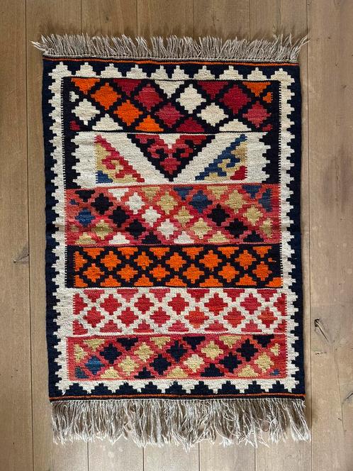 Authentieke Perzische kelim NIEUW 112 x 82, Huis en Inrichting, Stoffering | Tapijten en Kleden, Nieuw, 50 tot 100 cm, 100 tot 150 cm