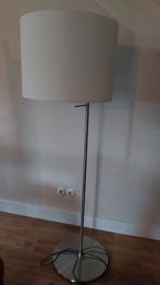 Ikea Vloerlamp met beige kap, 150 cm, Huis en Inrichting, Lampen | Vloerlampen, Ophalen, Gebruikt, 100 tot 150 cm, Metaal