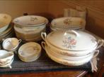 Vintage Servies met Bloemmotief, Antiek en Kunst, Ophalen of Verzenden