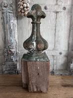 Stoer sober hout ornament pinakel, Ophalen of Verzenden