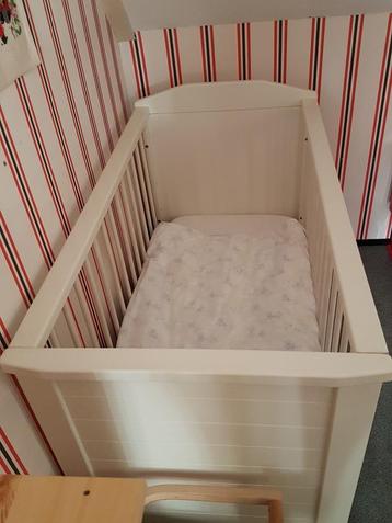 Te koop:Schitterend kinderbed of kinderledikant van PRENATAL beschikbaar voor biedingen