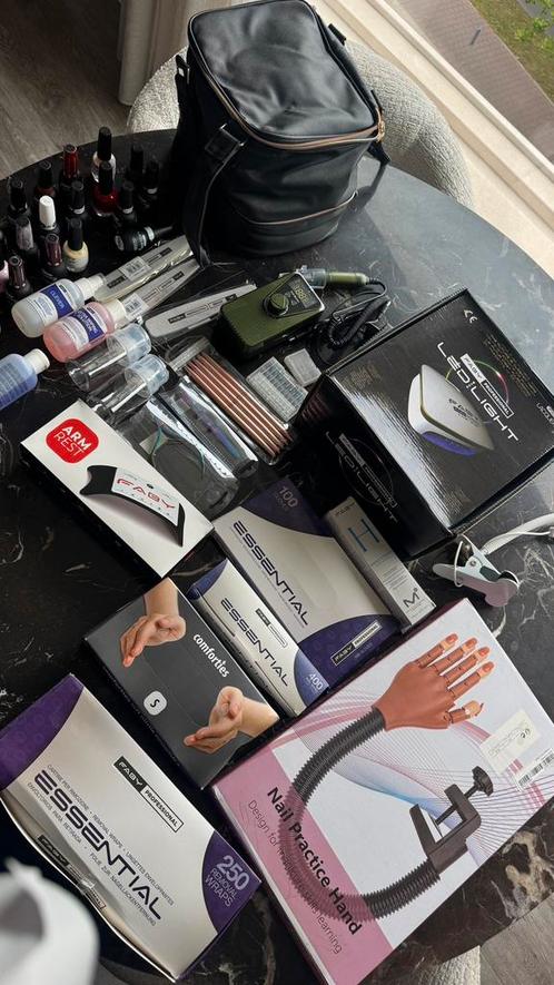 Starterskit nagelstyliste / gellak ter waarde van €1000, Sieraden, Tassen en Uiterlijk, Uiterlijk | Cosmetica en Make-up, Zo goed als nieuw
