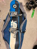 snowboard met opbergtas, Sport en Fitness, Snowboarden, Zo goed als nieuw, Ophalen