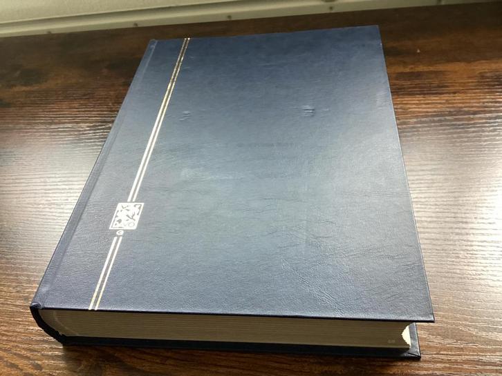 Dik album 64 pagina’s Nederlandse zegels gebruikt 1869-1989, Postzegels en Munten, Postzegels | Nederland, Gestempeld, Ophalen of Verzenden