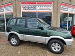 Nissan Terrano 2.4 SE - Airco - 4x4 - Nieuwe Apk -, Euro 2, Stof, Gebruikt, 4 cilinders