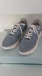 MOOIE ZGAN SNEAKERS LICHTBLAUW, Kleding | Dames, Schoenen, Ophalen of Verzenden, Zo goed als nieuw, Blauw, Sneakers of Gympen