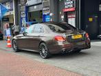 Mercedes-Benz E-klasse 300 AMG Widescreen Distronic Schuifda, Auto's, Mercedes-Benz, Automaat, Gebruikt, Euro 6, 4 cilinders