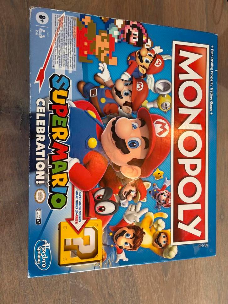 Mario Monopoly Celebration Editie, Hobby en Vrije tijd, Gezelschapsspellen | Bordspellen, Zo goed als nieuw, Drie of vier spelers