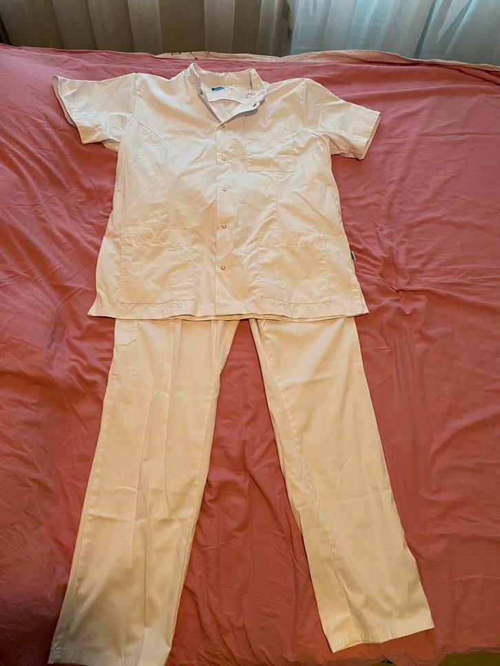verpleegster-Uniform maat XL,zorgkleding, Diversen, Verpleegmiddelen, Zo goed als nieuw, Ophalen of Verzenden