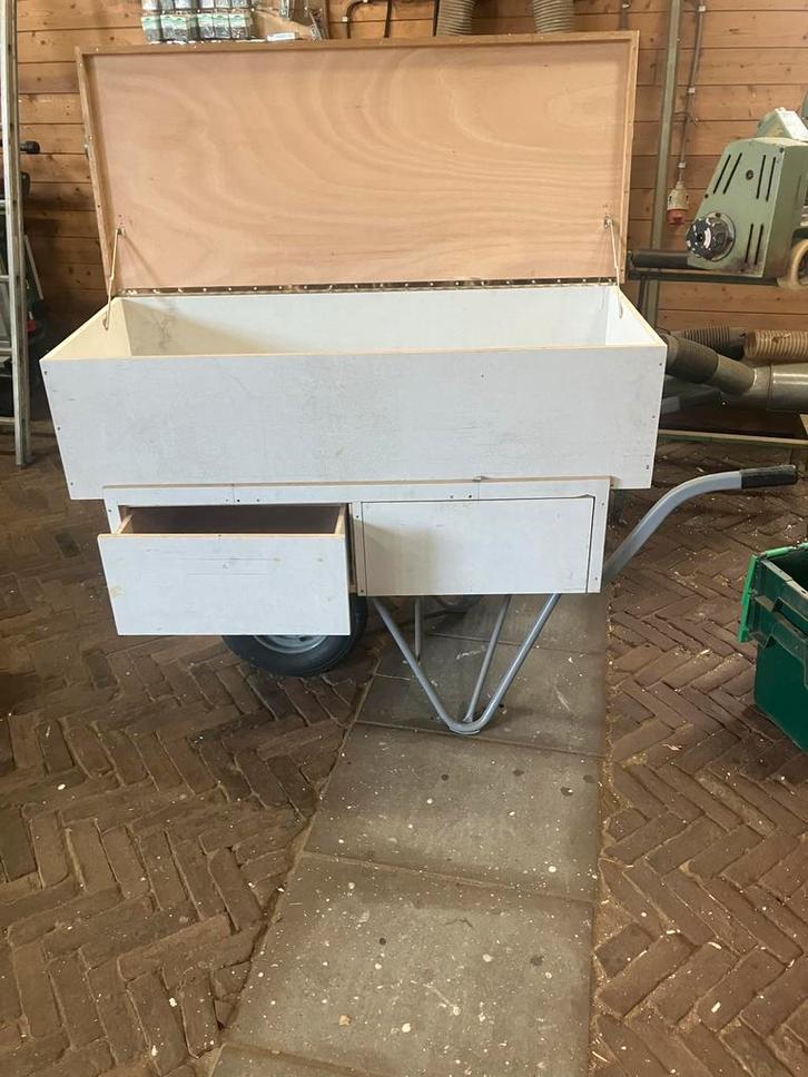 Gereedschapskist Kruiwagen met Opbergruimte, Tuin en Terras, Kruiwagens, Gebruikt, Handmatig, Eenwielig, Ophalen of Verzenden