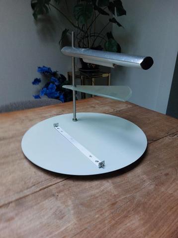 Design plafondlamp gratis  beschikbaar voor biedingen