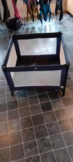 Opvouwbare box met matras, speelkleed en accessoires, Ophalen, Zo goed als nieuw, Vierkant, In hoogte verstelbaar