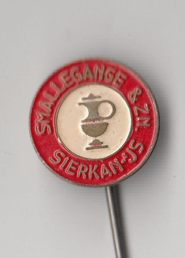 Sierkan IJs Smallegange speldje, Verzamelen, Speldjes, Pins en Buttons, Gebruikt, Speldje of Pin, Overige onderwerpen, Ophalen of Verzenden
