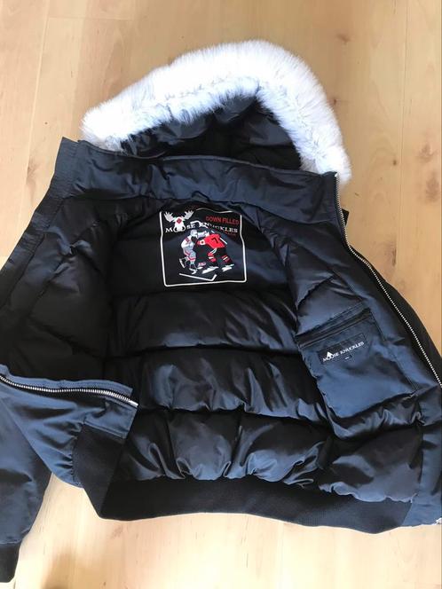 Moose Knuckles winterjas maar M, Kleding | Heren, Jassen | Winter, Zo goed als nieuw, Blauw, Ophalen