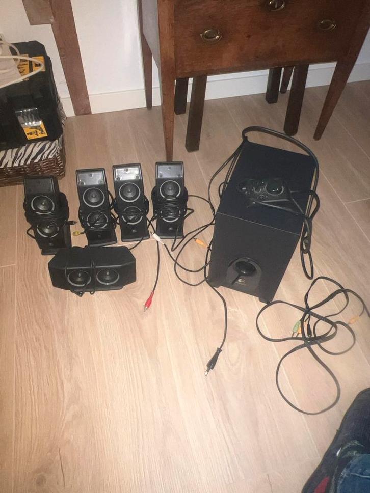 Logitech X-540 5.1 Surround Sound Systeem, Audio, Tv en Foto, Home Cinema-sets, Gebruikt, Overige spelers, 5.1-systeem, 40 tot 70 watt