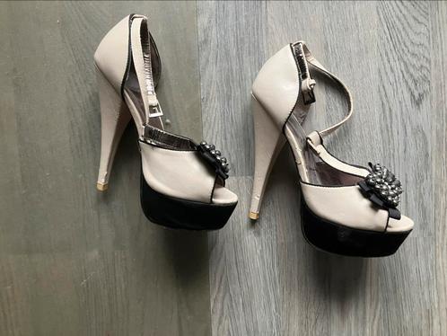 Leuk sexy schoenen Jane Norman Hoge hak Zool mt 39, Kleding | Dames, Schoenen, Ophalen of Verzenden