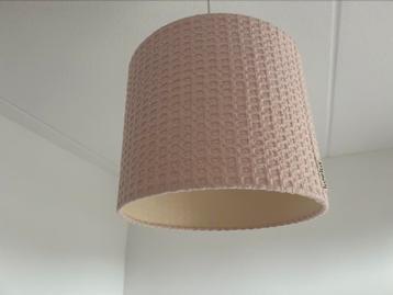 Koeka hanglamp beschikbaar voor biedingen
