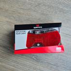 Fiets Achterlamp - Nieuw in Verpakking!, Waterbestendig, Batterij, Achterlicht, Nieuw