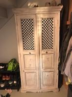 Mooie gebroken witte kast, Ophalen