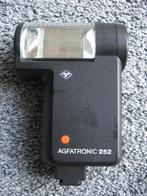 Flitser Agfatronic 252, Ophalen of Verzenden, Gebruikt, Overige merken, Kantelbaar