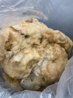Diverse ongewassen schapenwol, deel- en hele vachten, Hobby en Vrije tijd, Spinnewielen en Spinnen, Ophalen, Zo goed als nieuw