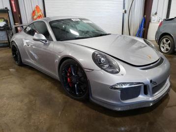 2015 POPRSCHE GT3 ALL PARTS INCLUDED FOR REPAIR  beschikbaar voor biedingen