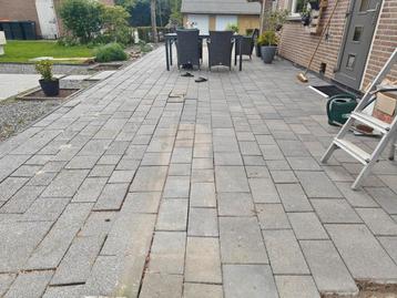 Tuintegels 50m beschikbaar voor biedingen