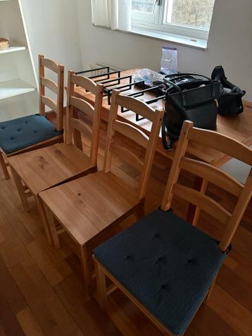 4 Ikea Ivar stoelen + tafel met blauwe zitkussens - afbeelding 2