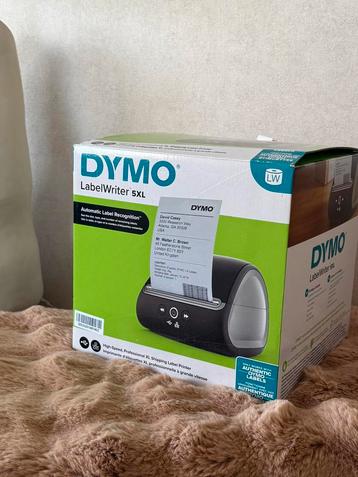 Dymo labelprinter 5xl nieuw in doos + extra rol etiketten beschikbaar voor biedingen